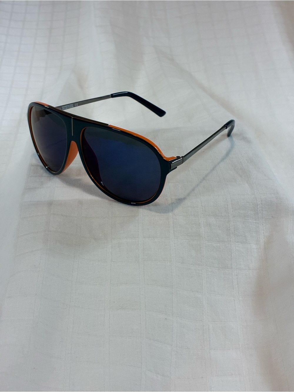 Kenneth Cole Reaction Black Sunglasses with Orange Trim and Blue Lenses